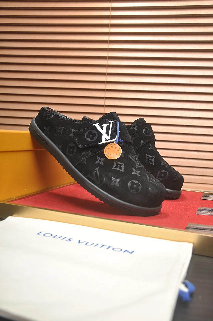 Men's men's shoes 💰520💶[LOUIS VUITTON] (cowhide lining) new style 🍀LV Louis Vuitton * - top version of LV classic semi-slip trendy shoes! Made of imported original cow suede cowhide, with a first layer of comfortable cowhide lining inside! Original wear-resistant rubber outsole! High quality products! Code number 38-45 (45 customized)